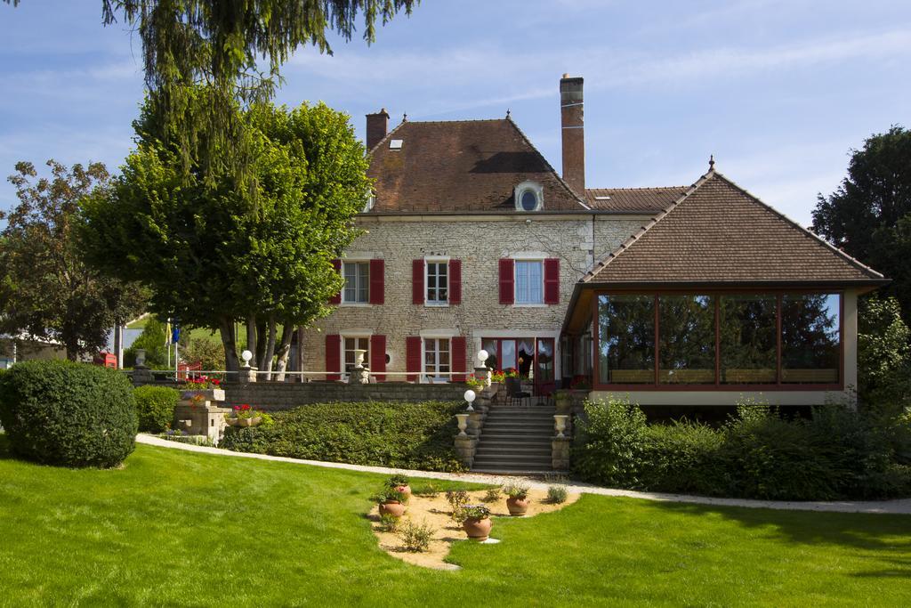 Logis Hostellerie La Chaumiere Arsonval Exterior foto