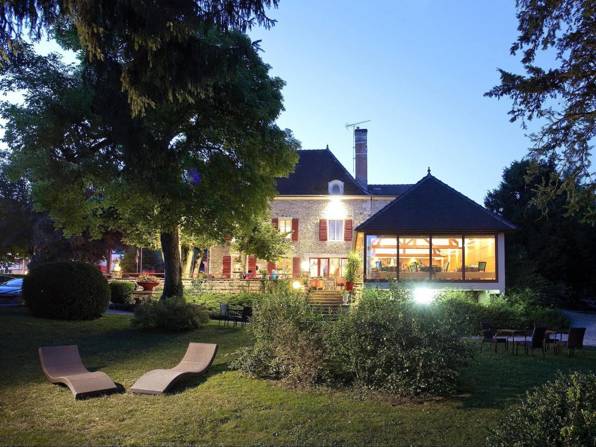 Logis Hostellerie La Chaumiere Arsonval Exterior foto